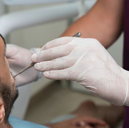 Vorsorge & Mundhygiene in Larisa
